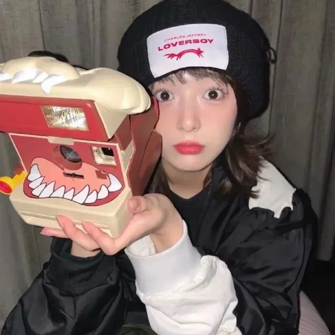 坠落画境的你